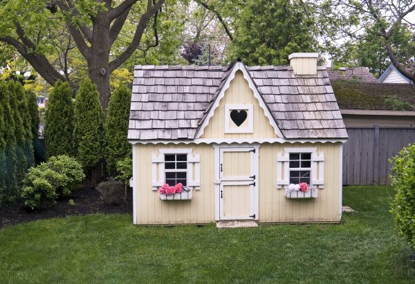 Playhouse Assembly in Petaluma