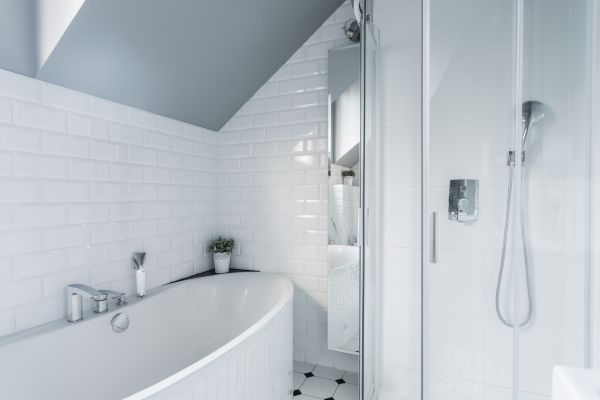 Bathroom Caulking Service in Petaluma