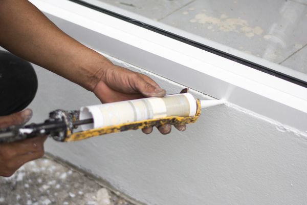 Caulk Replacement in Petaluma