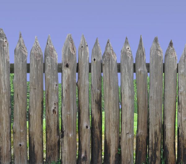 Cedar Post Repair in Petaluma