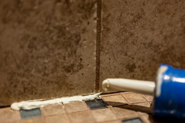 Shower Caulk Replacement in Petaluma